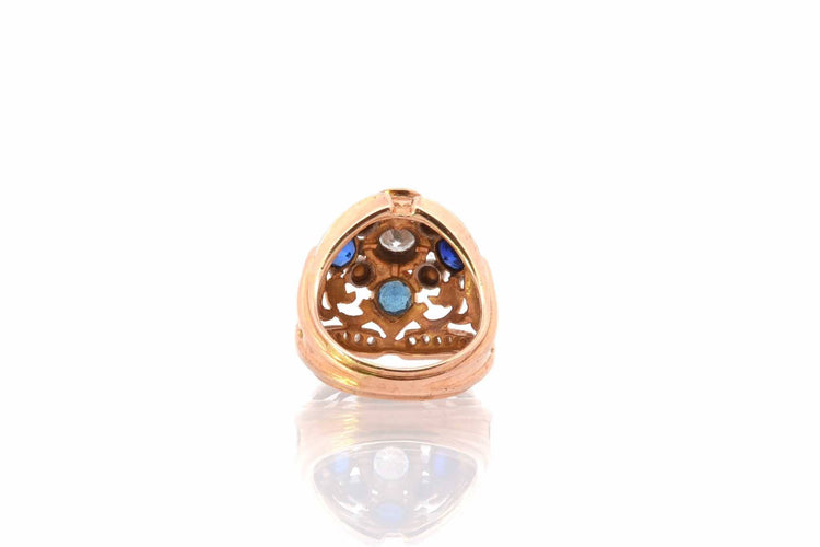 Bague 49 Bague dôme 1950 en or jaune 18k, diamants et saphirs synthétiques 58 Facettes 25514 dv
