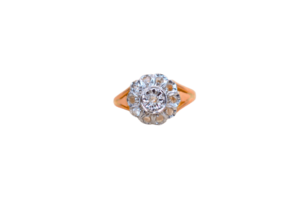 Bague 48 Bague rosace en or rose et diamants 58 Facettes 4110