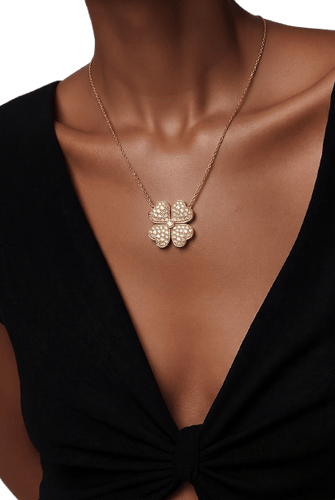 Pendentif trèfle en or jaune et diamants 58 Facettes Trèfle en pavage