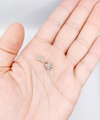 Pendentif Pendentif antique en or blanc 18K, platine et diamants 58 Facettes A07751