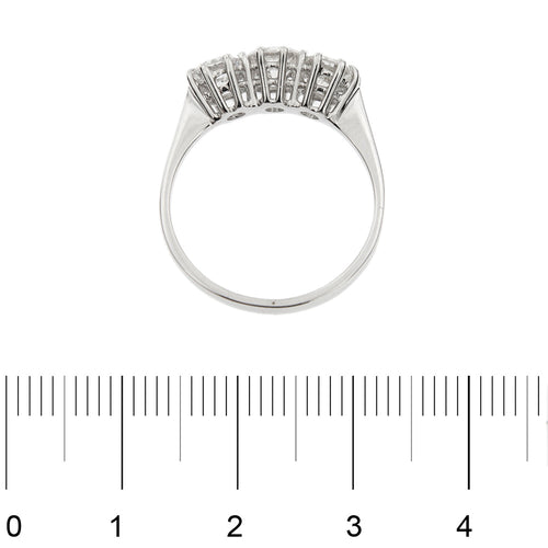 https://ledial.it/app/uploads/2024/02/35813-anello-oro-diamanti-trilogy-10.jpg