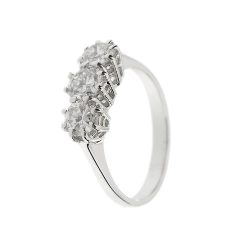 https://ledial.it/app/uploads/2024/02/35813-anello-oro-diamanti-trilogy-7.jpg