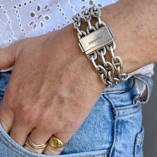 https://cdn.shopify.com/s/files/1/0725/0883/4139/files/4A6796AE-A530-4D14-87D6-63CE34F7CF29.jpg?v=1789455173