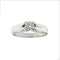 https://ledial.it/app/uploads/2024/03/30874-anello-platino-diamanti-solitario-4.jpg