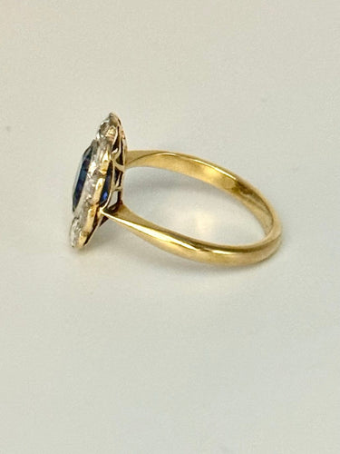 Anello 53 Anello in oro giallo con zaffiro e diamanti 58 Facettes Anello