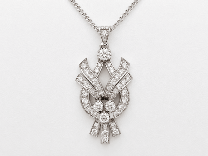 Halskette Halskettenanhänger aus Platin und Weißgold mit Diamanten 58 Facettes 31840