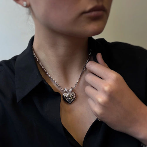 https://unsiecledebijoux.com/wp-content/uploads/2026/07/16349.jpg