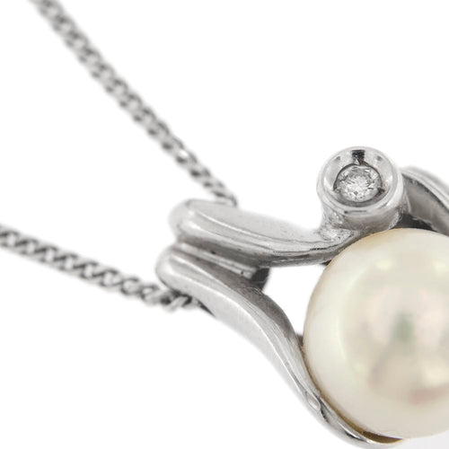 Collier Yukiko - Collier en or blanc 18 ct avec perle et diamant 58 Facettes 36952