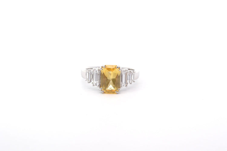 Bague 50 Bague saphir jaune 2 ct et diamants en platine 58 Facettes 26305-26315