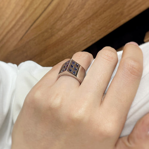 Ring 54 DINH VAN Mahault - Ring Pyramide in white gold and sapphires 58 Facettes 240310R