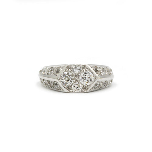 https://unsiecledebijoux.com/wp-content/uploads/2026/03/10225.jpg