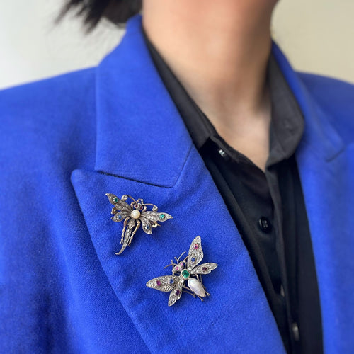 Brooch Dragonfly Brooch in gold, silver and precious stones 58 Facettes 220097R