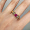 Bague 56 Bague en or jaune avec saphir rose et diamants 58 Facettes 210093R