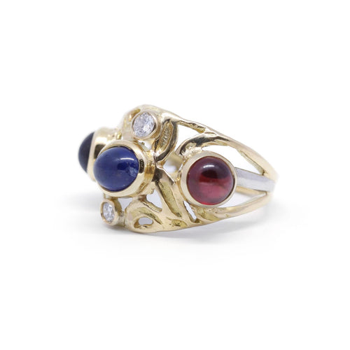 Ring 51 Yellow gold ring with sapphire, garnets and diamonds 58 Facettes 200015R