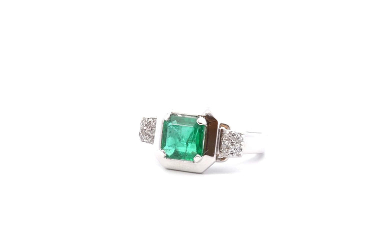 Bague 47 Bague vintage en or blanc 18k et platine, émeraude et diamants 58 Facettes 26359B-25909