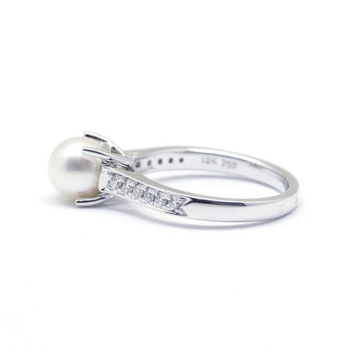 Ring 52 Ring Solitär aus Weißgold mit Perle und Diamanten 58 Facettes 130136R-160047R