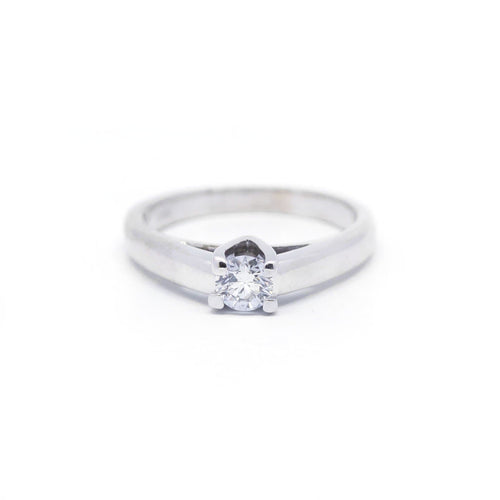 Bague 53 Solitaire - Bague en or blanc et diamant 58 Facettes 170112R