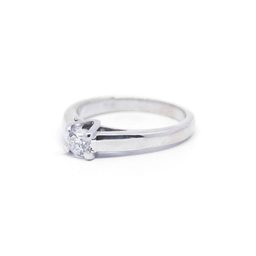 Bague 53 Solitaire - Bague en or blanc et diamant 58 Facettes 170112R