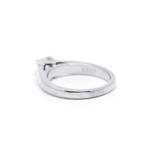 Bague 53 Solitaire - Bague en or blanc et diamant 58 Facettes 170112R