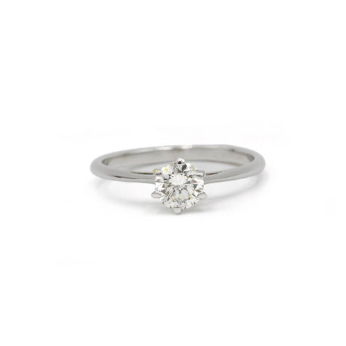 Bague 49 Bague solitaire en or blanc et diamant 58 Facettes 220531R