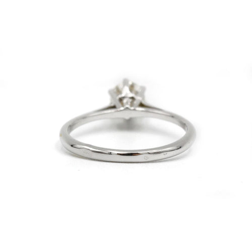 Bague 49 Bague solitaire en or blanc et diamant 58 Facettes 220531R