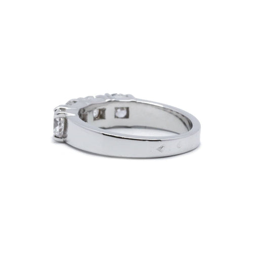 Size 50 ring Half-eternity ring in white gold and diamonds 58 Facettes 220503R