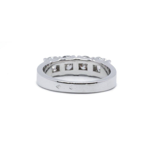 Size 50 ring Half-eternity ring in white gold and diamonds 58 Facettes 220503R