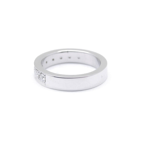 Ring 51 Half-eternity ring in white gold and diamonds 58 Facettes 180082R