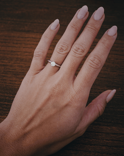 Anello 47.5 Tiffany & Co - Anello Solitario in platino e diamante 58 Facettes Tiffany setting 0.27