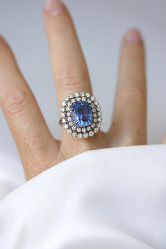 Inel 57 Inel cu safir de Ceylon din aur alb și diamante 58 Facettes