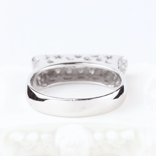 Ring 54 Open ring in 18K white gold and 0.60 ct diamonds 58 Facettes SN4