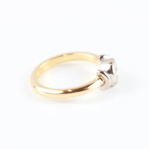Ring 54 Ring Solitaire bicolor in 18K yellow and white gold and diamond 58 Facettes 159/24F