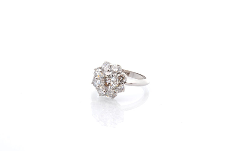 Bague 53 Bague marguerite en platine avec diamants 1 ct et 1,16 ct 58 Facettes 26583-26658