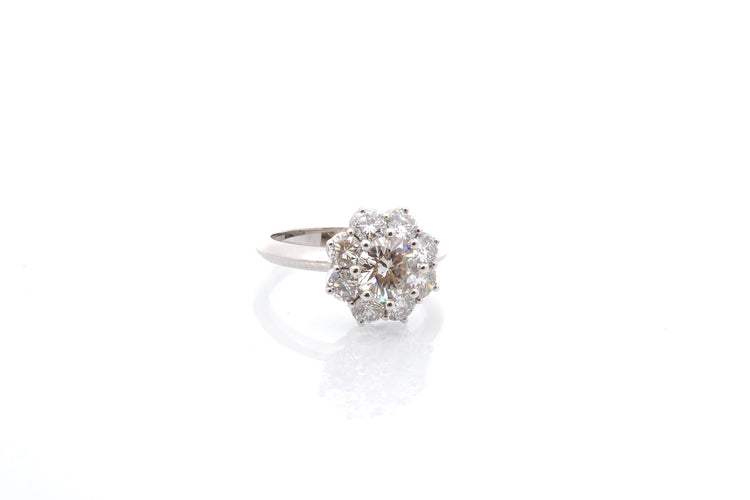 Bague 53 Bague marguerite en platine avec diamants 1 ct et 1,16 ct 58 Facettes 26583-26658