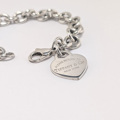 https://18carats.fr/wp-content/uploads/2026/07/37989-38399-Bracelet-Tiffany-Co-en-Srebro-scaled.jpg