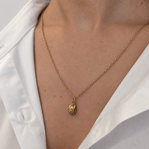 https://18carats.fr/wp-content/uploads/2026/07/38043-38254-Pendentif-en-or-jaune.jpg