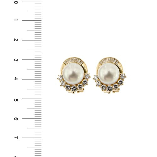 Boucles d'oreilles Boucles d’oreilles puces en or jaune 18 ct, perles et diamants 58 Facettes 38271