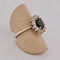 Bague 57 Bague entourage en or blanc 18 carats, saphir et diamants 58 Facettes 2690373