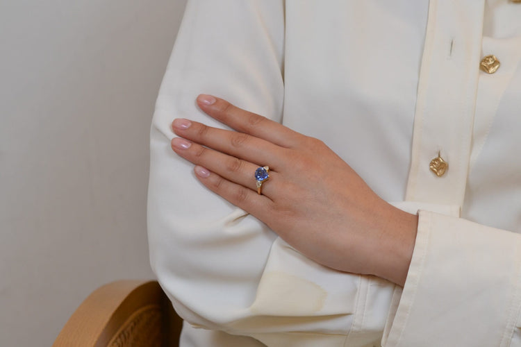 Bague 51 Bague saphir de Ceylan et diamants en or jaune 18k 58 Facettes 26791-26644