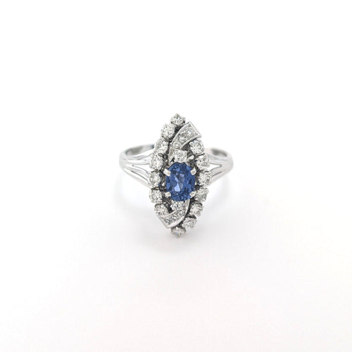 https://18carats.fr/wp-content/uploads/2026/09/38096-38460-Bague-marquise-en-or-blanc-saphir-et-diamants-scaled.jpg