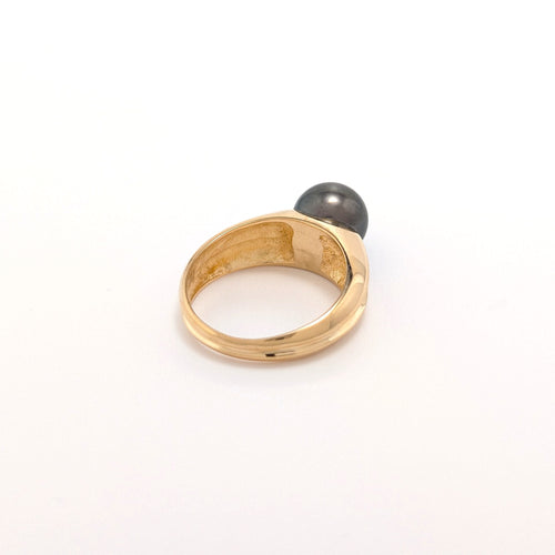 https://18carats.fr/wp-content/uploads/2026/07/38019-38493-Bague-en-or-jaune-et-perle-scaled.jpg