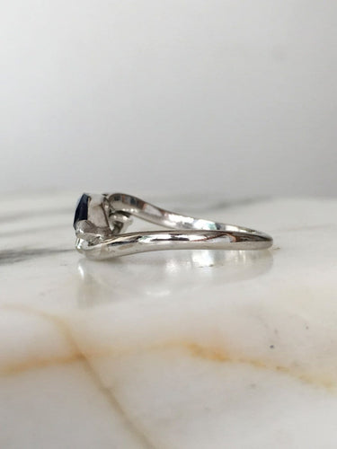 Bague 54 Bague Toi & Moi en or blanc 18k, saphir et diamant 58 Facettes 290