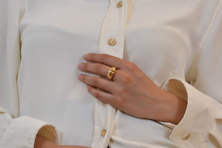 Bague 52 Chaumet - Bague cœur en or jaune 18k 58 Facettes 26917dv