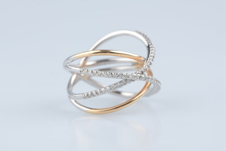 Bague 54 Bague entrelacs en or jaune et blanc 18K, diamants 0,28 ct 58 Facettes BG31300434-107