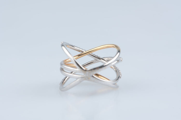 Bague 54 Bague entrelacs en or jaune et blanc 18K, diamants 0,28 ct 58 Facettes BG31300434-107