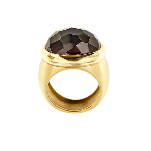 https://ledial.it/app/uploads/2025/04/36427-anello-oro-granato-pomellato-iceberg-1.jpg