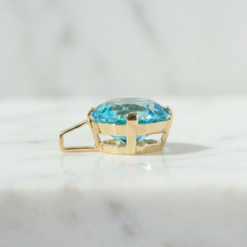 https://cdn.shopify.com/s/files/1/0442/6560/3235/files/hf_20260930_191437_a2414431-68d7-49f8-ace2-f2a38f830297.png?v=1790795791
