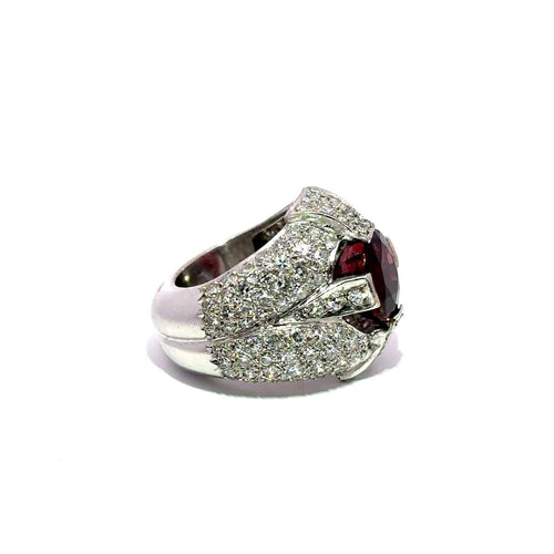 Bague 53 Bague en or blanc 750, pierre rouge et diamants 58 Facettes 50544