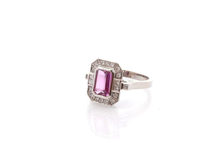Bague 53 Bague vintage en platine avec saphir rose de 1,57 ct et diamants 58 Facettes 26641-27260