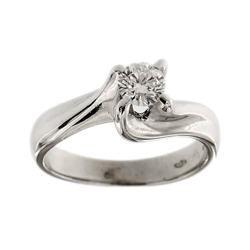 Bague 51 Bague solitaire contrarié en or blanc 18 ct avec diamant 0,37 ct 58 Facettes 30220
